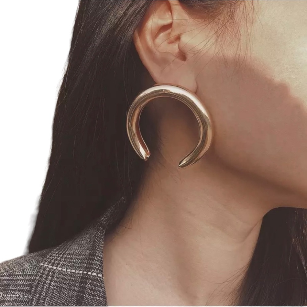 Large thick silver crescent 🌙 moon hoop earrings - Picture 3 of 5